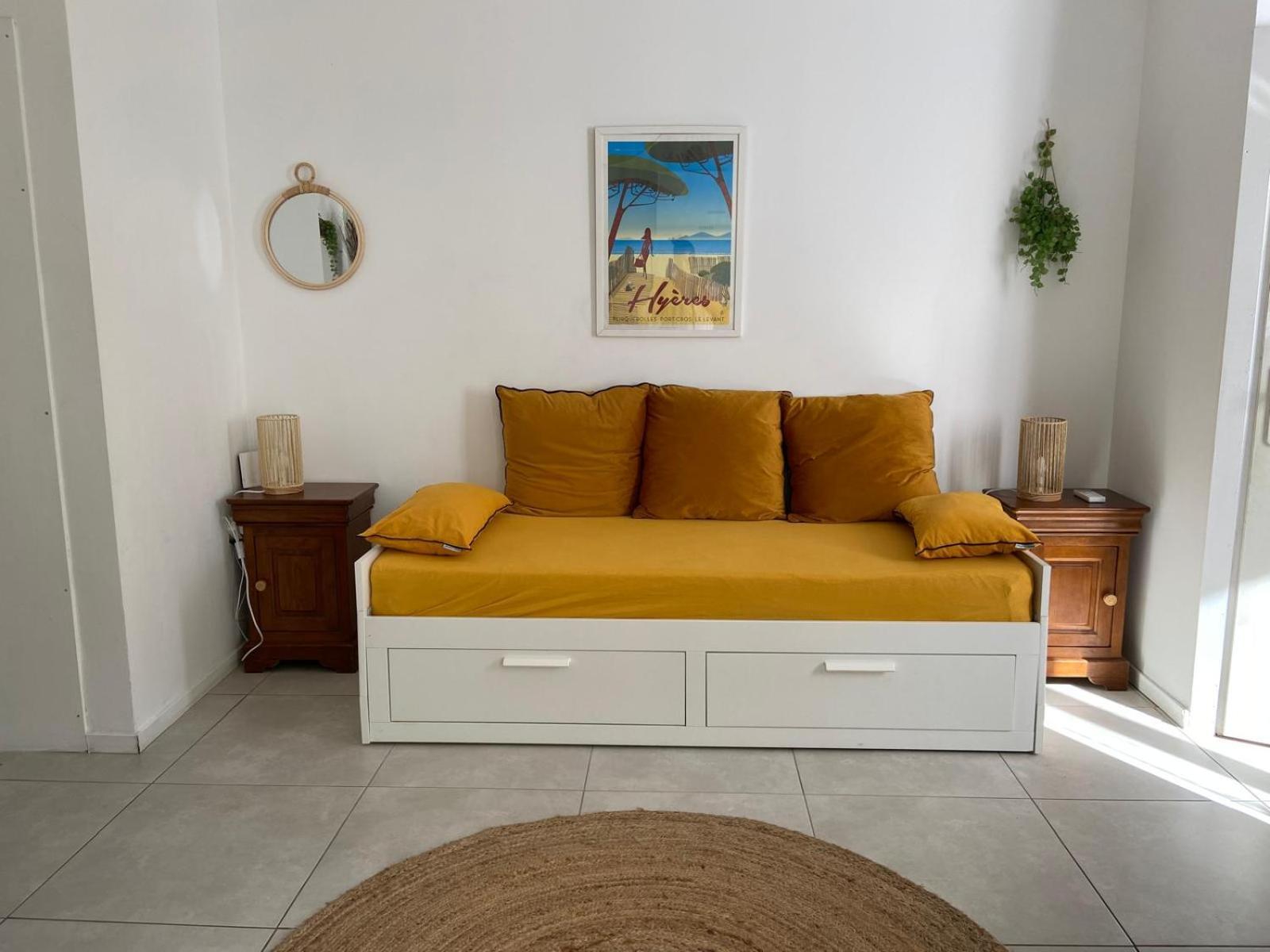Bed and Breakfast Stella Maris Йер Экстерьер фото